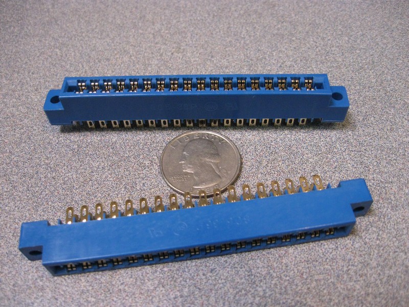 Card Edge Connector .156 x 36 pins - Click Image to Close